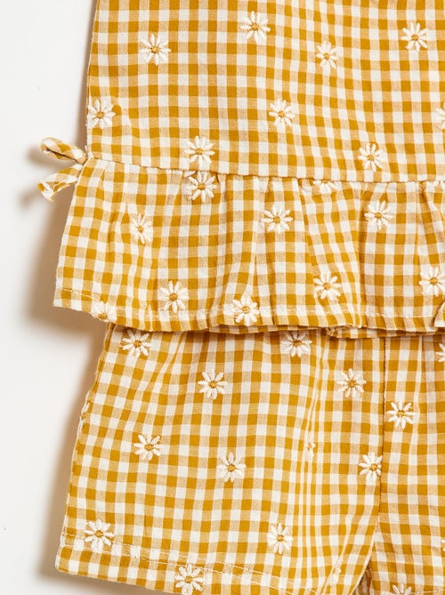2-Piece Gingham Print Blouse and Shorts Set - Kiabi