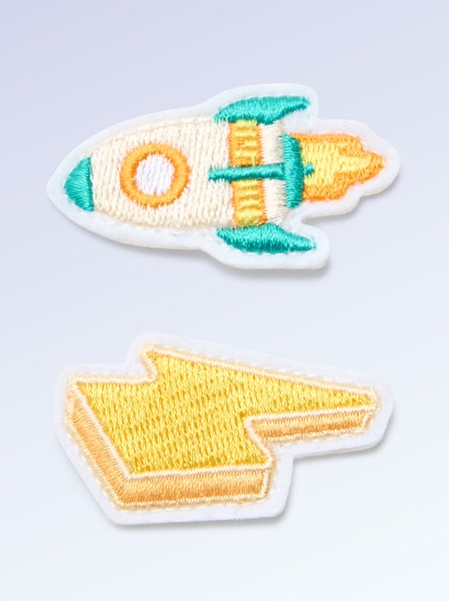 2er-Set Aufsteck-Patches zum Personalisieren deiner 'Kitchoun'-Sneakers - Kiabi 2er-Set Aufsteck-Patches zum Personalisieren deiner 'Kitchoun'-Sneakers - Kiabi