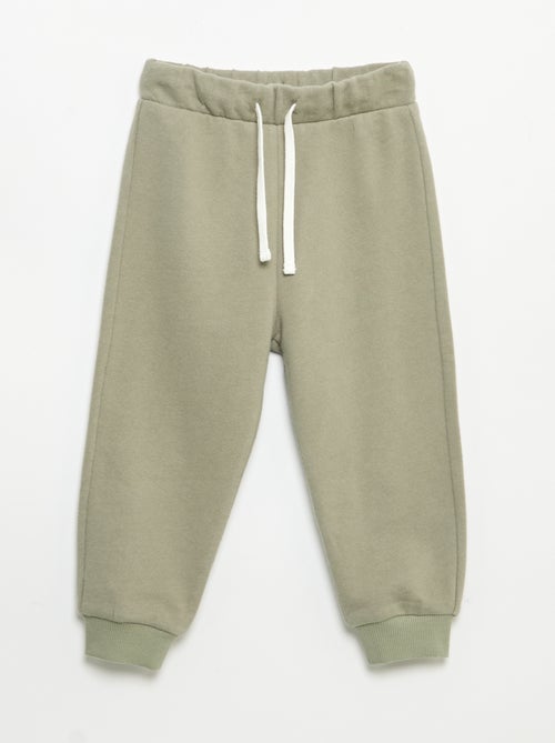 3-teiliges Set: Sweatshirt, Jogginghose und T-Shirt - Kiabi 3-teiliges Set: Sweatshirt, Jogginghose und T-Shirt - Kiabi