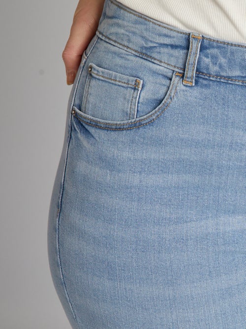 5-pocket regular-fit jeans L30 - Kiabi