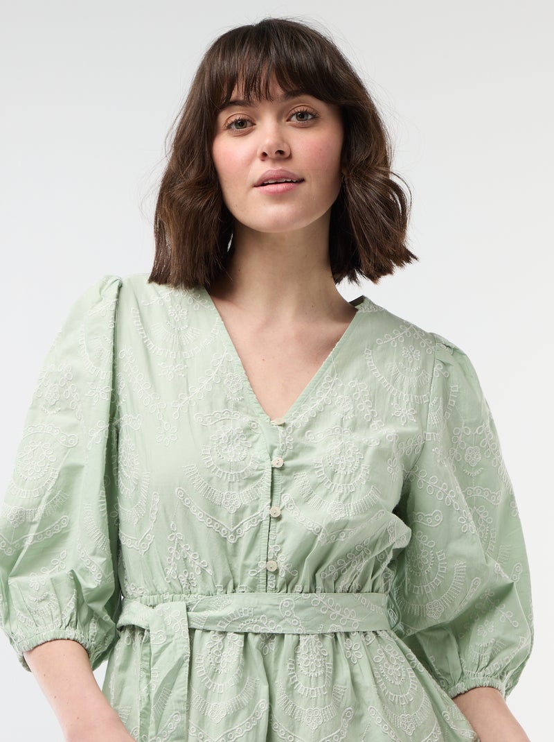 Abito corto a balze con ricami inglesi Verde - Kiabi