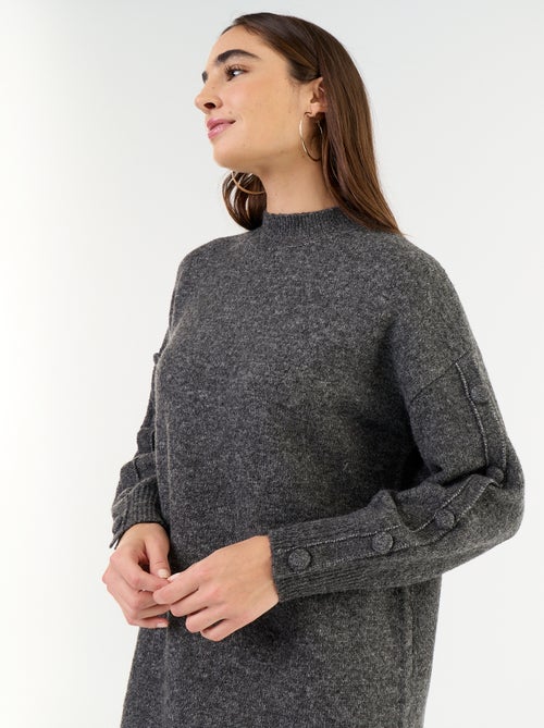Abito corto in maglia con maniche abbottonate - Kiabi