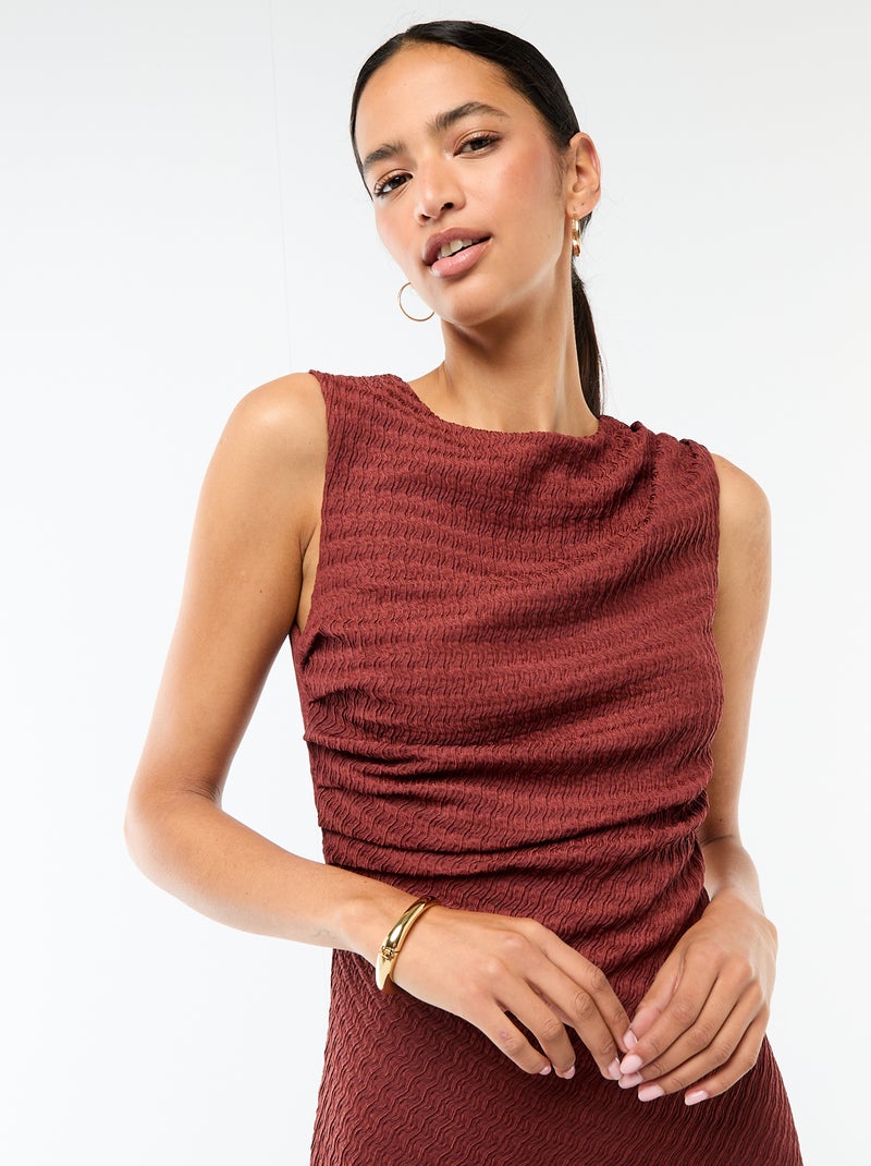 Abito lungo drappeggiato e goffrato Marrone - Kiabi