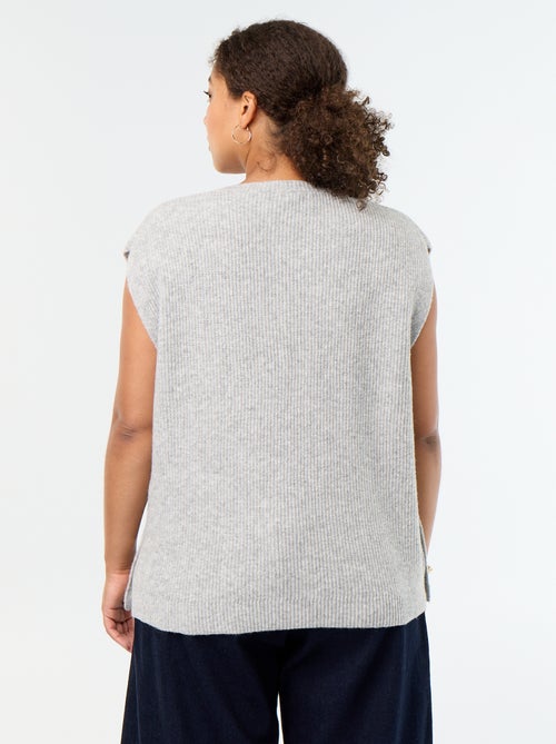 Ärmelloser Pullover mit goldenen Schmuckapplikationen - Kiabi Ärmelloser Pullover mit goldenen Schmuckapplikationen - Kiabi