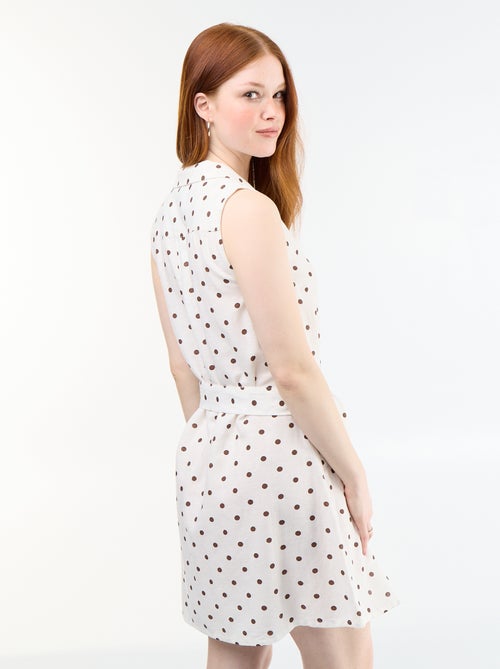 Ärmelloses kurzes Hemdblusenkleid aus Leinen-Mix - Kiabi Ärmelloses kurzes Hemdblusenkleid aus Leinen-Mix - Kiabi