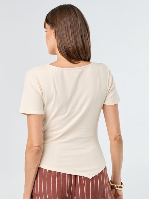 Asymmetric Short-Sleeved T-Shirt - Kiabi Asymmetric Short-Sleeved T-Shirt - Kiabi