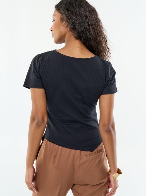 Asymmetrisches Kurzarm-T-Shirt - Kiabi Asymmetrisches Kurzarm-T-Shirt - Kiabi