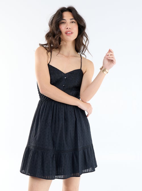 Ausgestelltes Kleid mit Spaghettiträgern - Kiabi Ausgestelltes Kleid mit Spaghettiträgern - Kiabi