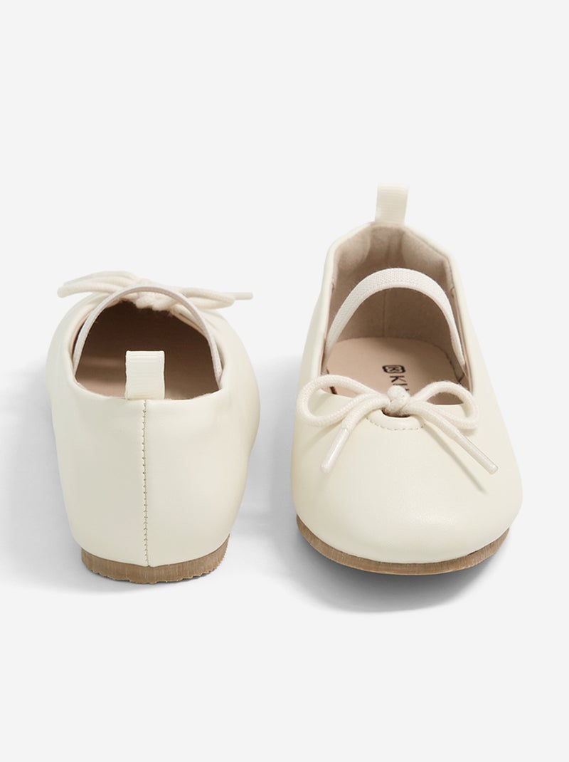 Ballerines avec nœud fantaisie Beige - Kiabi
