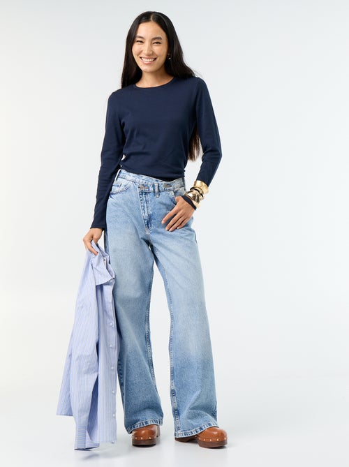 Barrel-Jeans mit versetzter Knopfleiste - Kiabi