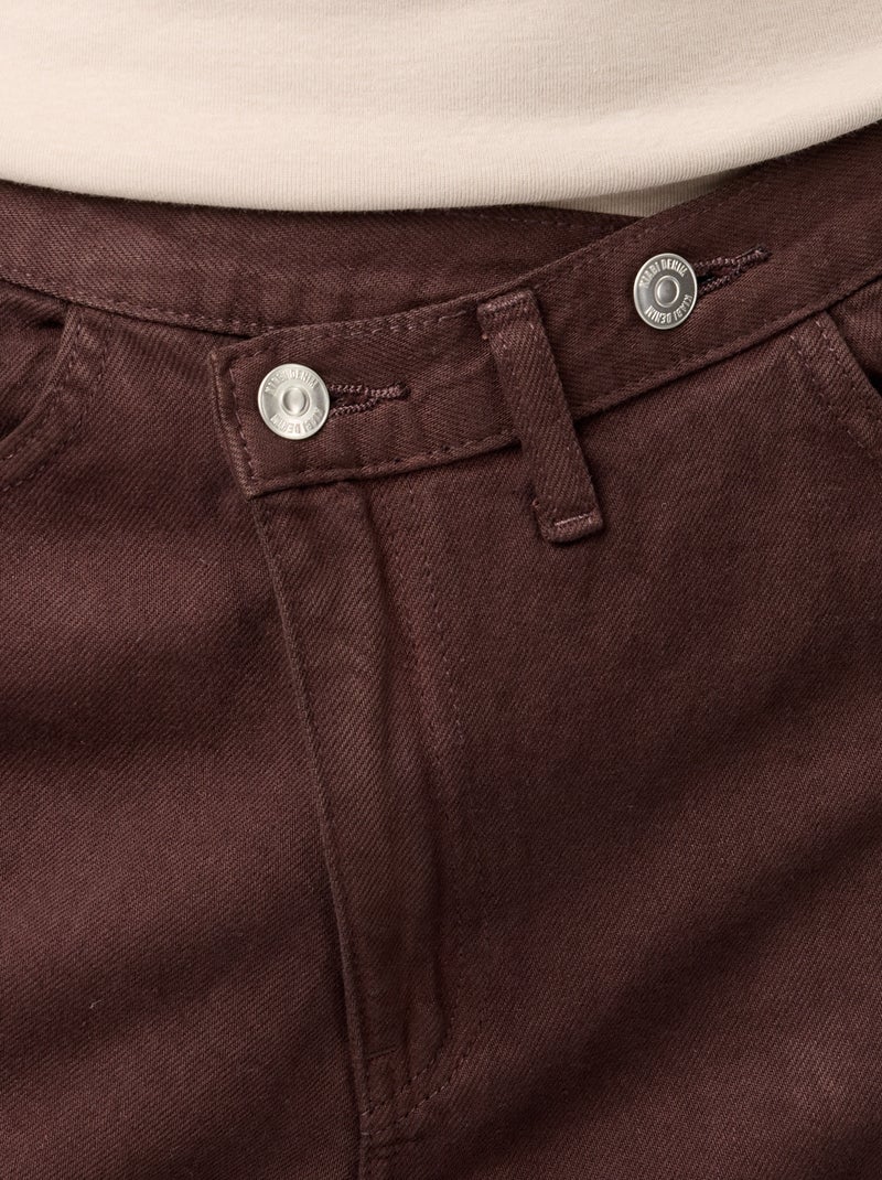 Barrel-Jeans mit versetzter Knopfleiste Braun - Kiabi