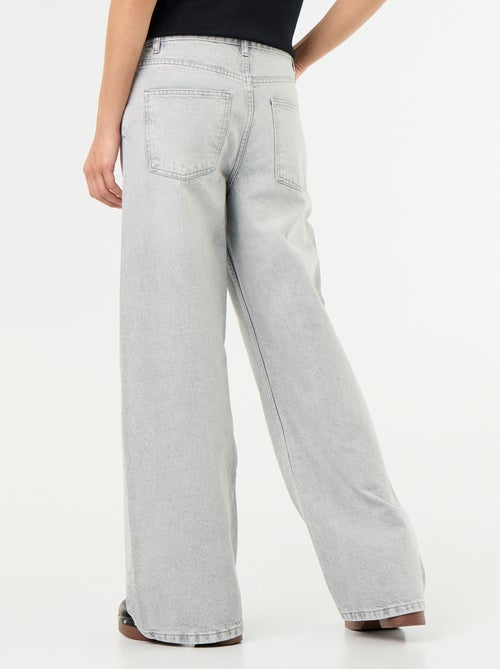 Barrel Jeans with Asymmetric Button Fly - Kiabi