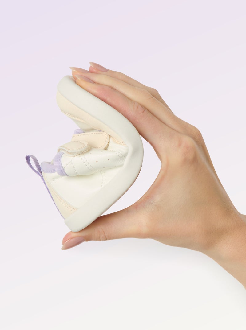 Baskets basses avec ouverture par scratch Blanc - Kiabi
