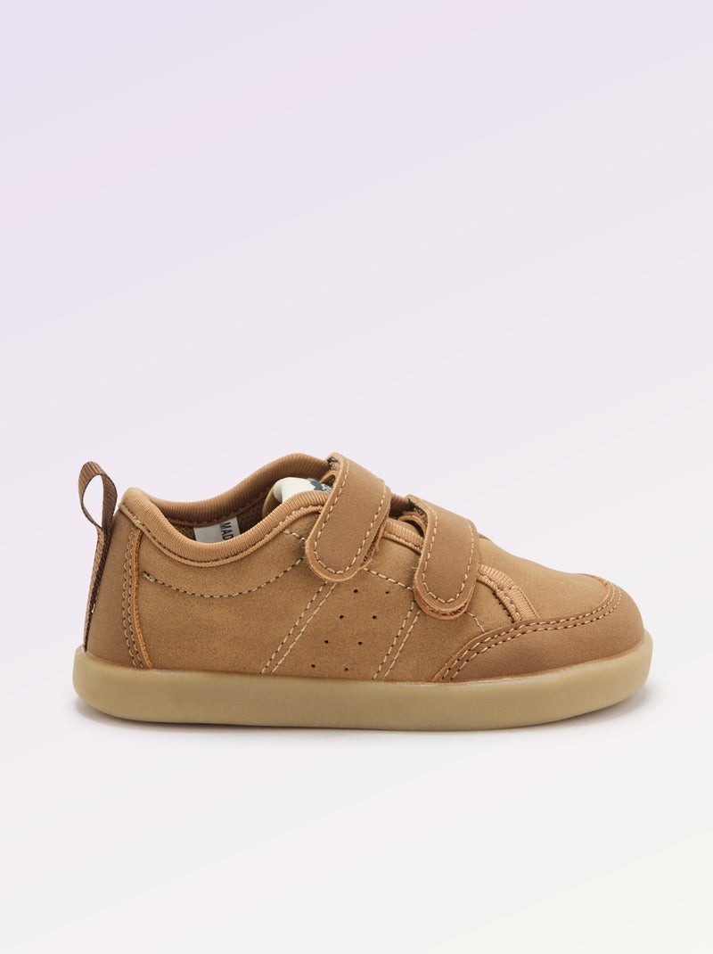 Baskets basses avec ouverture par scratch Jaune - Kiabi
