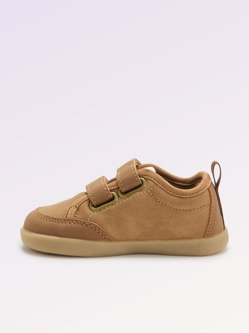 Baskets basses avec ouverture par scratch - Kiabi