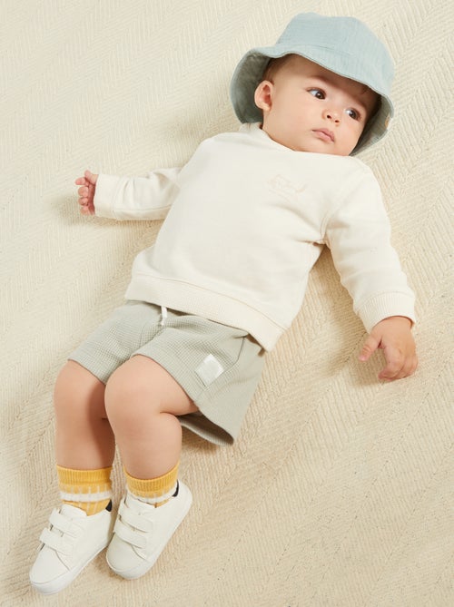 Baskets bicolores à scratchs - Kiabi