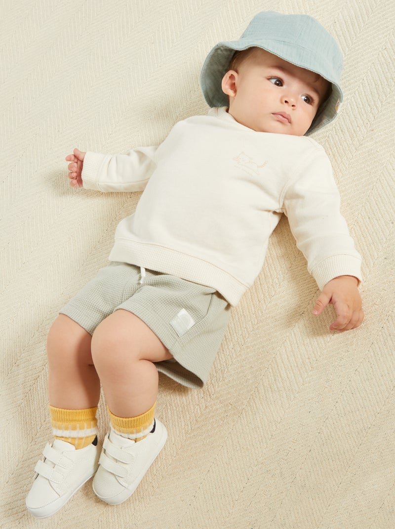 Baskets bicolores à scratchs Blanc - Kiabi