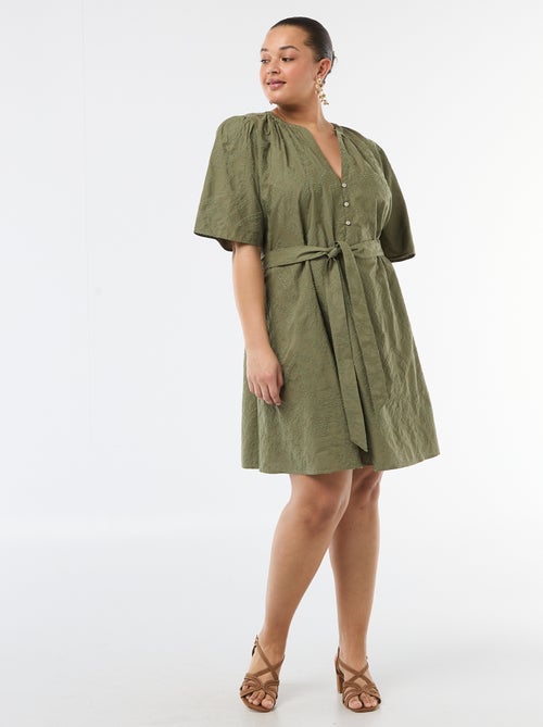 Baumwollkleid mit Lochstickerei - Kiabi