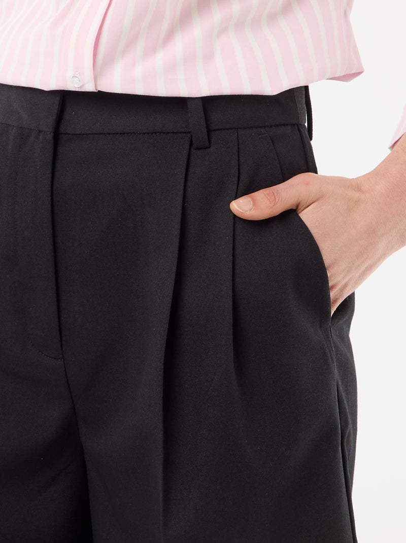 Bermuda à pinces taille haute Noir - Kiabi