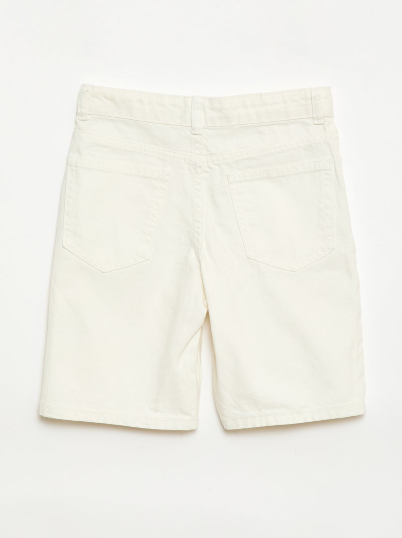 Bermuda aus Stretch-Denim, schmal geschnitten, aus Baumwolle Ecru - Kiabi