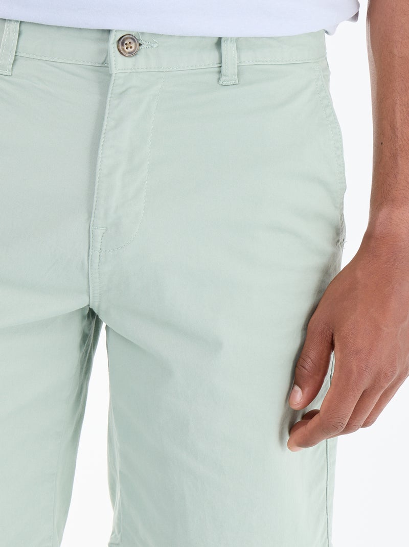 Bermuda chino tinta unita in twill Verde - Kiabi