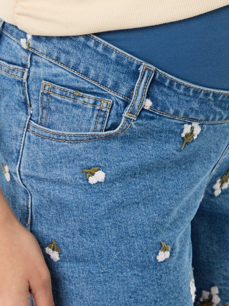 Bermuda en jean taille haute de maternité avec broderies Bleu - Kiabi