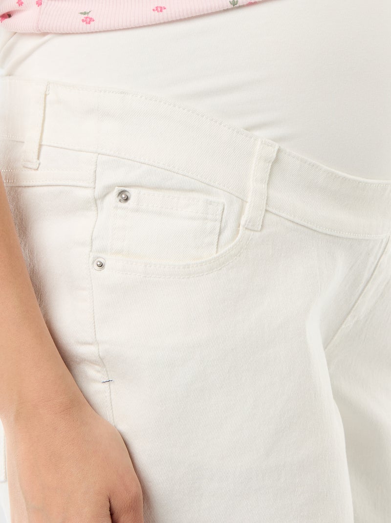Bermuda en jean taille haute de maternité Blanc - Kiabi