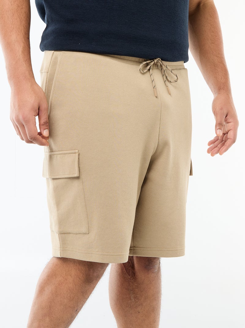 Bermuda en maille piquée avec poches à rabat Beige - Kiabi