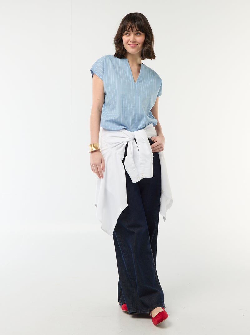 Blouse à manches courtes et col V Bleu - Kiabi