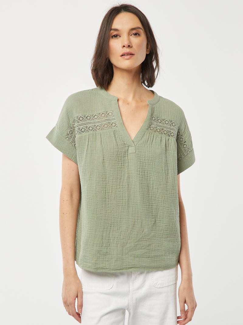 Blouse en gaze de coton avec broderies Vert - Kiabi