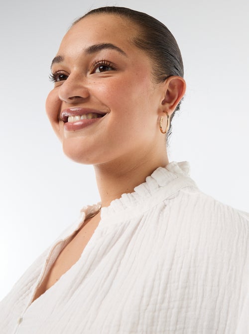 Blouse en gaze de coton avec col froncé - Kiabi