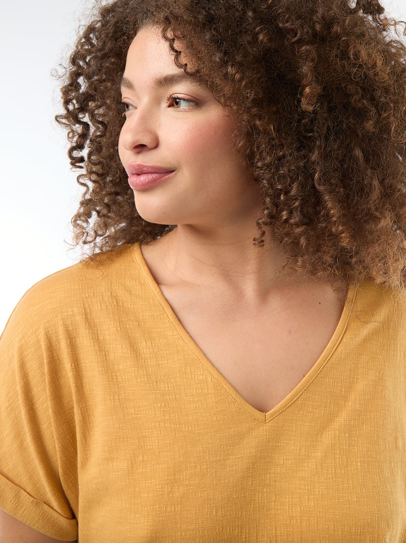 Blouse en matière crêpée manches courtes Beige - Kiabi