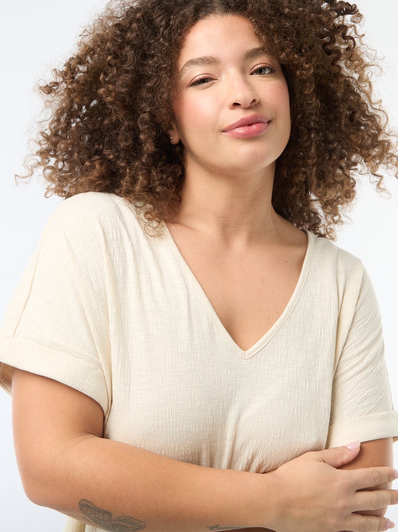 Blouse en matière crêpée manches courtes Beige - Kiabi