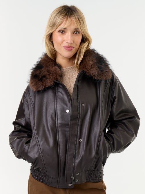 Blouson en faux cuir oversize avec col en fourrure amovible - Kiabi