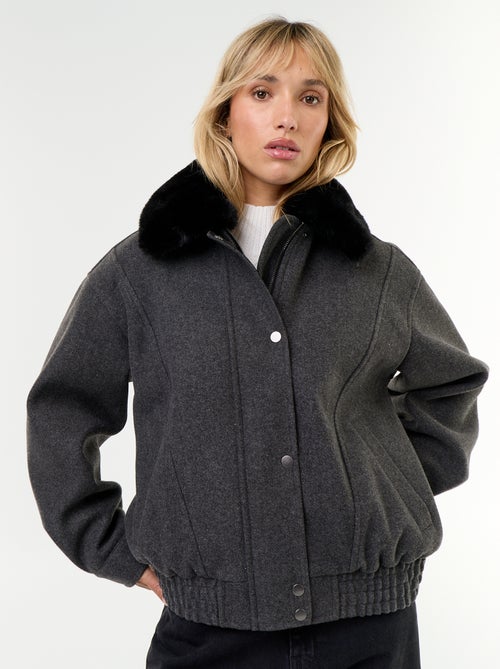 Blouson esprit lainage oversize avec col en fourrure amovible - Kiabi