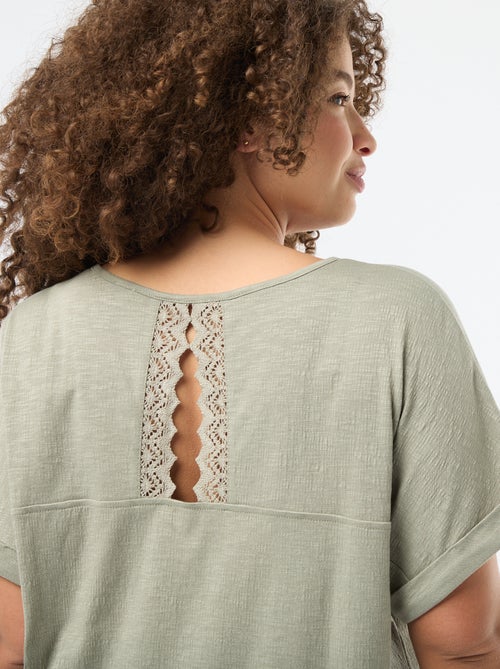 Blusa in tessuto crêpe a maniche corte - Kiabi