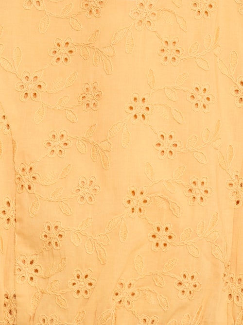 Bluse mit Blumenstickereien und kurzen Ärmeln - Kiabi