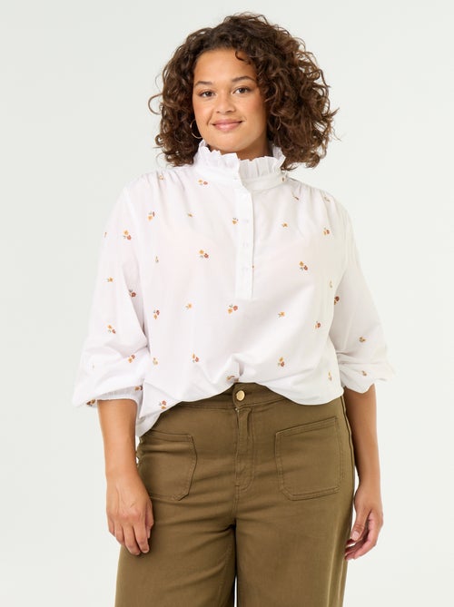 Bluse mit Blumenstickereien und Stehkragen - Kiabi
