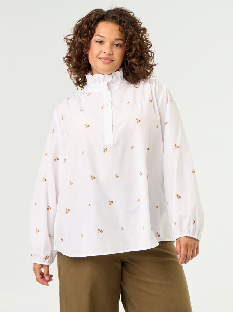 Bluse mit Blumenstickereien und Stehkragen Weiß - Kiabi