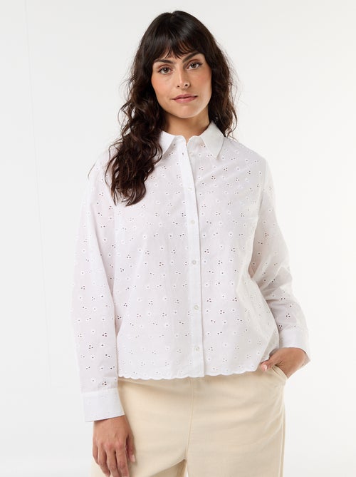 Bluse mit Lochstickerei und gewellten Details - Kiabi
