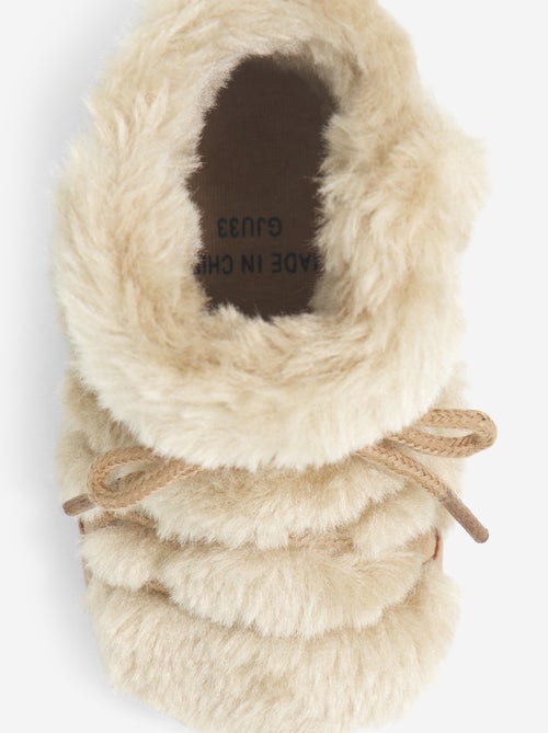 Boots fourrées à lacets - Kiabi Boots fourrées à lacets - Kiabi
