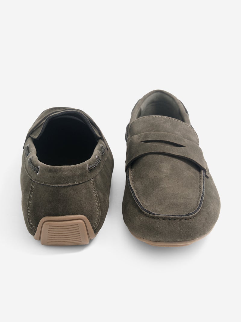 Bootsschuhe aus Wildlederimitat Marron - Kiabi