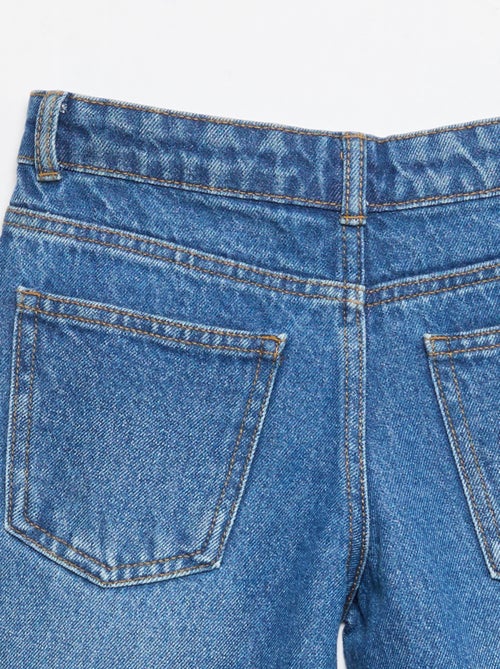 Boy's Cotton Stretch Slim Fit Denim Bermuda Shorts - Kiabi Boy's Cotton Stretch Slim Fit Denim Bermuda Shorts - Kiabi