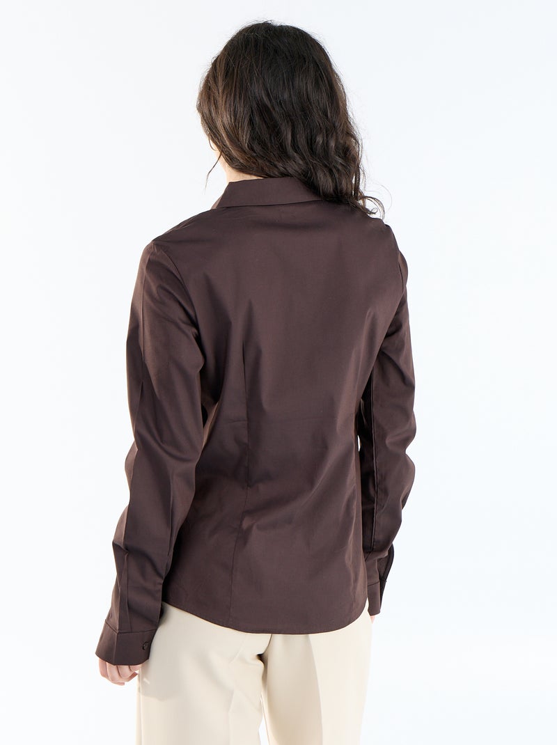 Camicia aderente con collo all'italiana Marrone - Kiabi