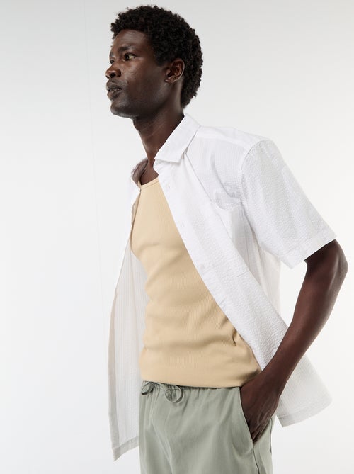 Camicia in seersucker a maniche corte - Kiabi Camicia in seersucker a maniche corte - Kiabi