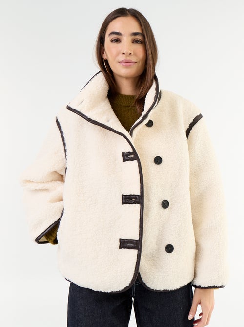Cappotto effetto montone con bordi a contrasto - Kiabi