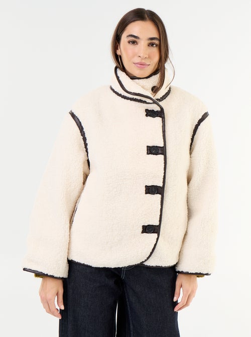 Cappotto effetto montone con bordi a contrasto - Kiabi