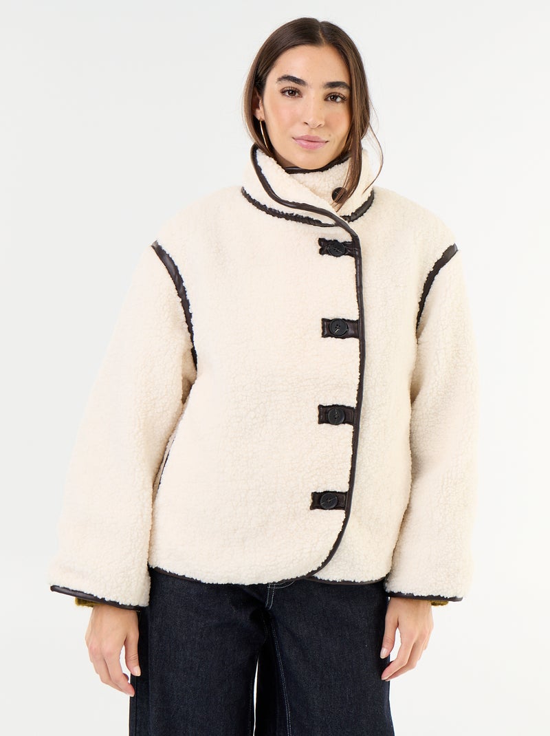 Cappotto effetto montone con bordi a contrasto Beige - Kiabi