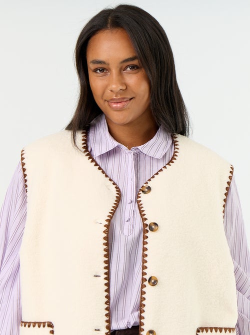 Cardigan effetto pelliccia senza maniche - Kiabi Cardigan effetto pelliccia senza maniche - Kiabi