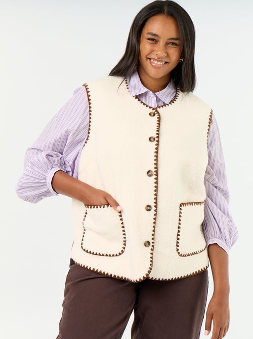Cardigan effetto pelliccia senza maniche - Kiabi Cardigan effetto pelliccia senza maniche - Kiabi